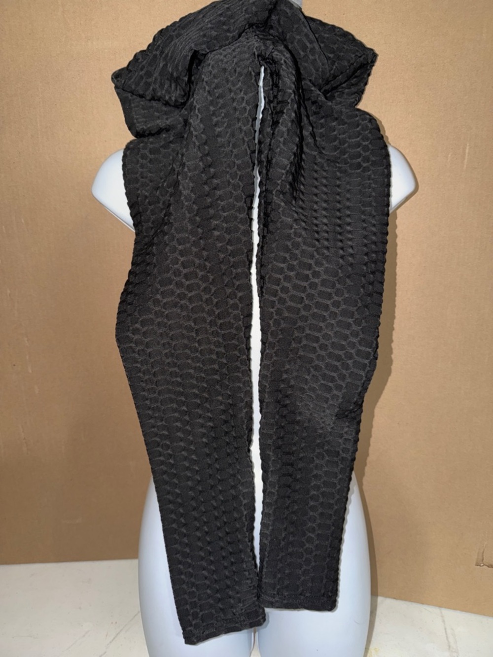 Black Textured leggings